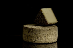 Itxassou fromage au lait cru de brebis fait au Pays Basque